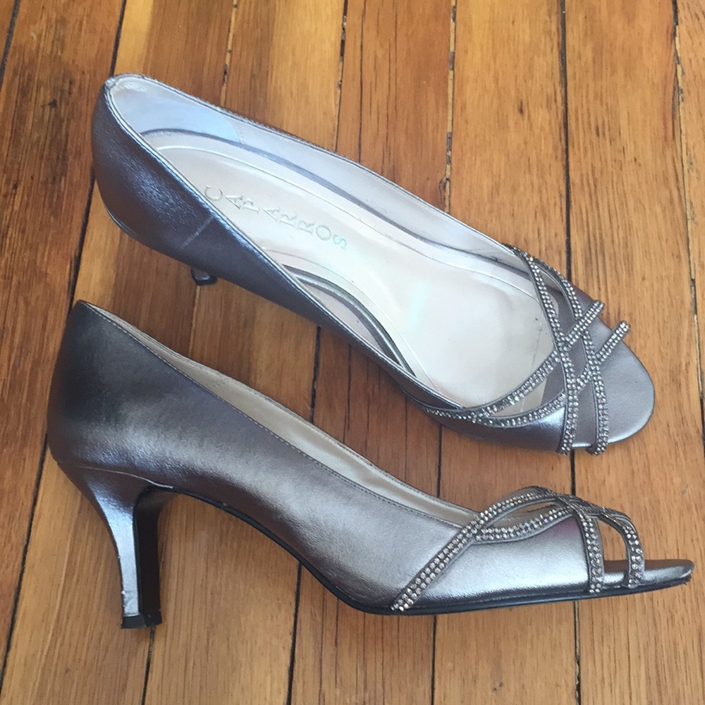 Caparros kitten heels